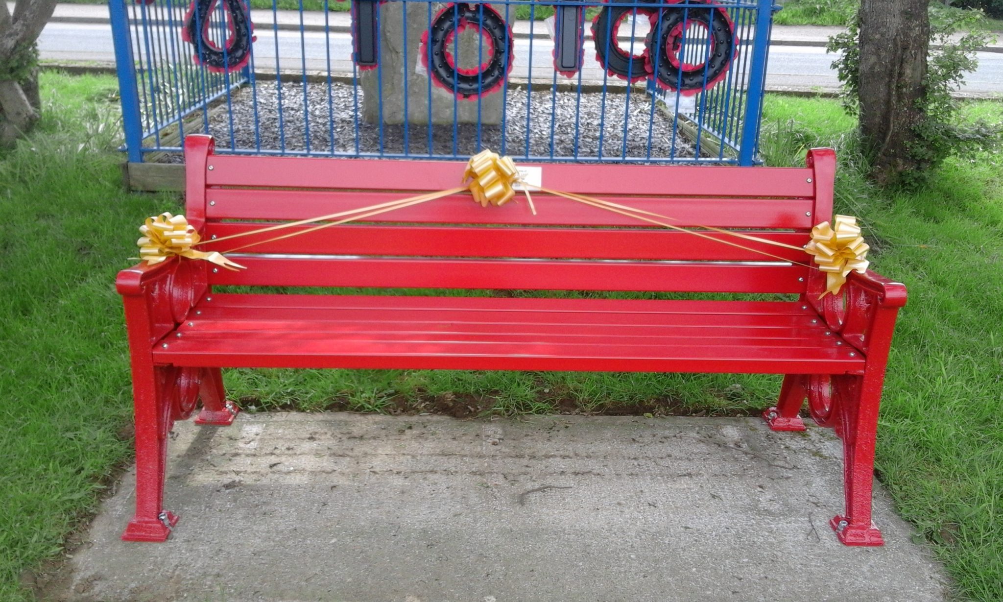 Photograph of the red memorial bench