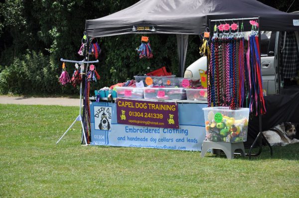 Capel Dog Training stand